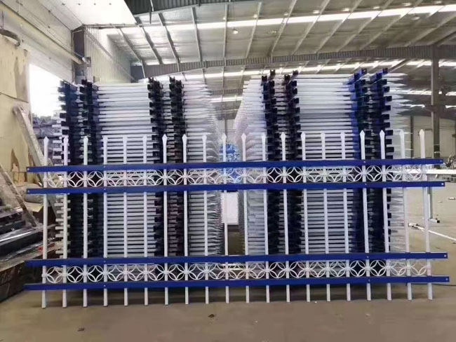 鋅鋼圍欄生產(chǎn)環(huán)境